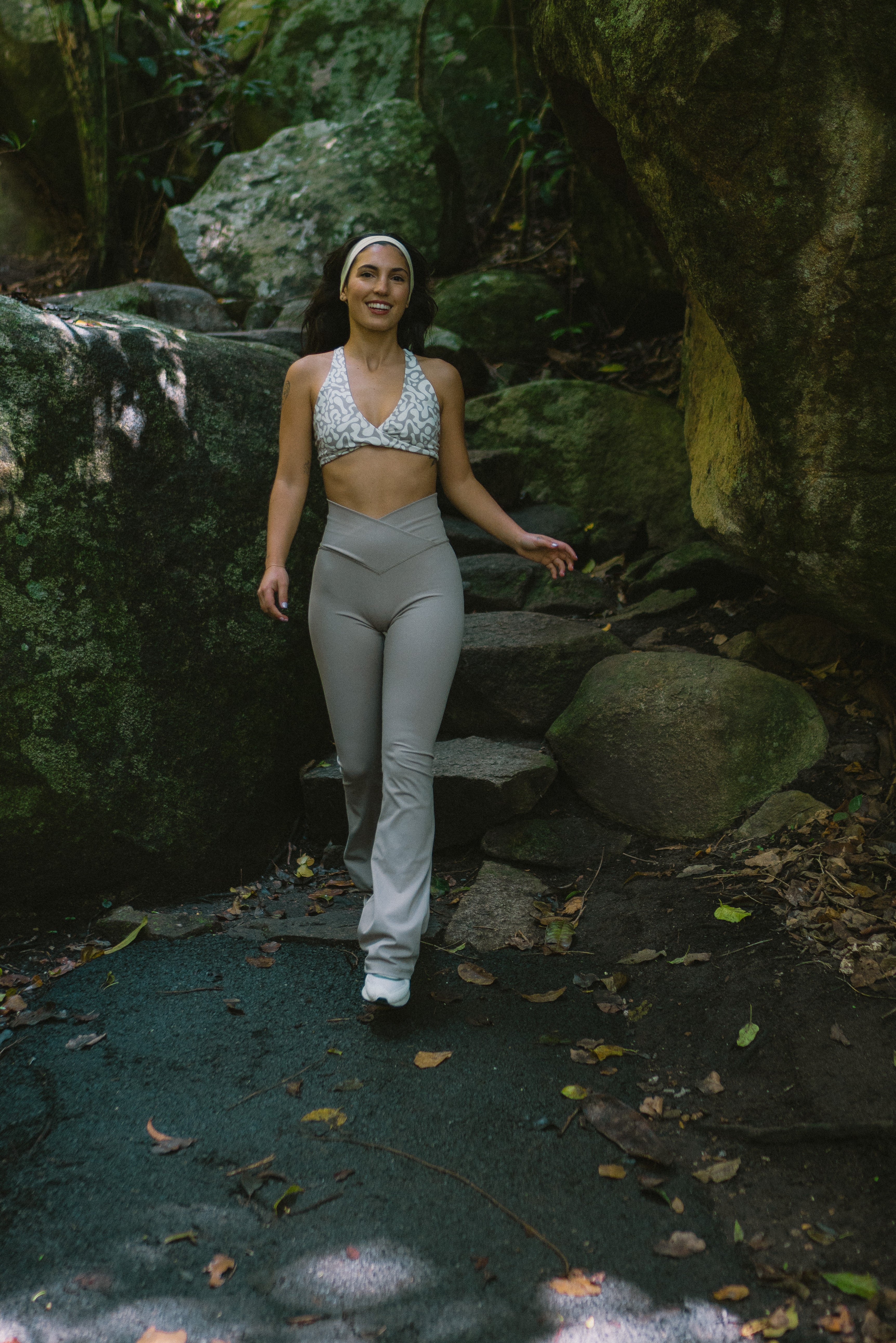 KALI CROSS OVER FLARED LEGGINGS